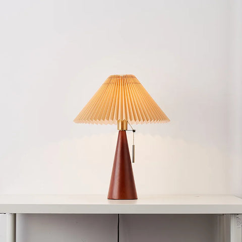 Akira Vintage Lamp